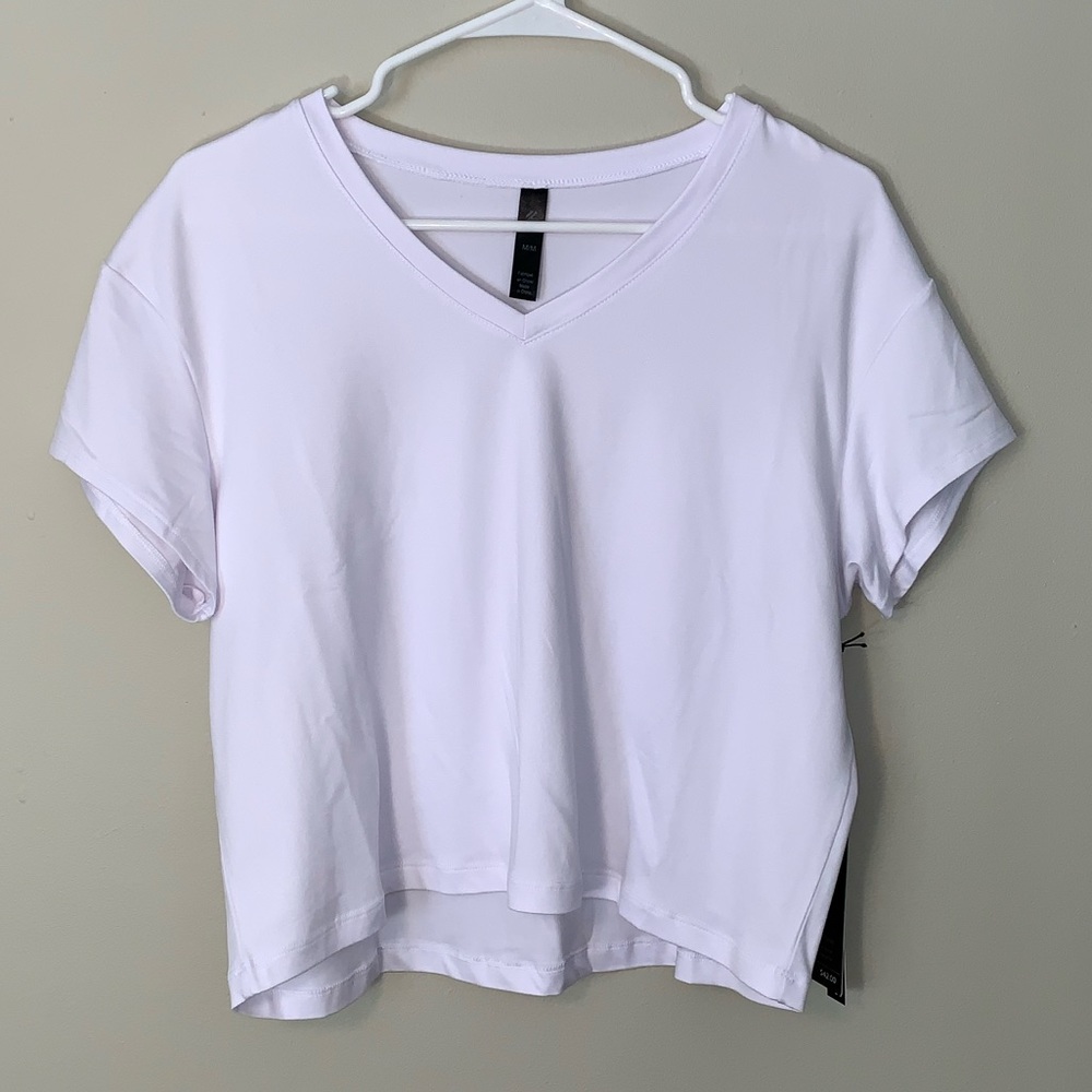 Kyodan Women’s White cropped workout top- Medium
